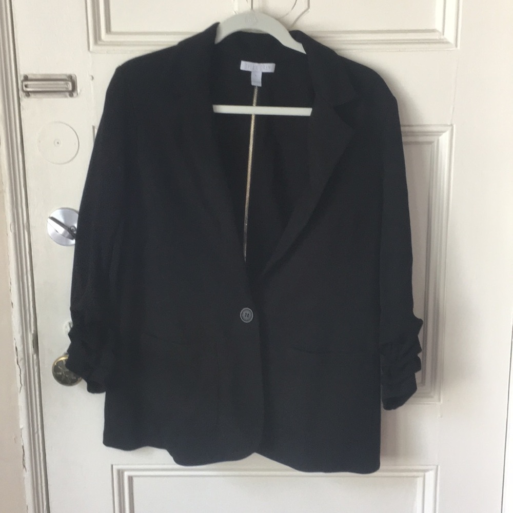 Black zipper blazer